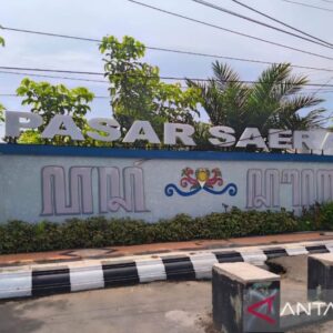 Pemkab Kudus Dampingi Pedagang Sayur Malam di Pasar Bitingan