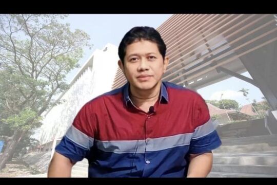 Mengenal Dr. Mohamad Endy Julianto: Dosen Berprestasi dan Paten Terbanyak di Sekolah Vokasi Undip