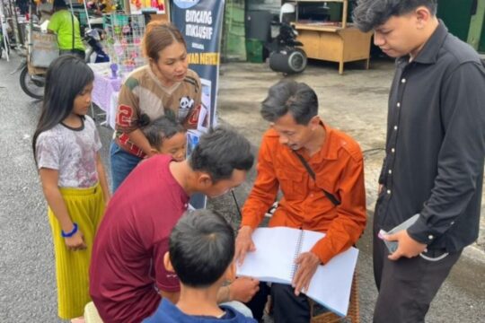 Mahasiswa Ilkom UMS Ciptakan Ruang Publik Inklusif melalui Kampanye Kawan Netra