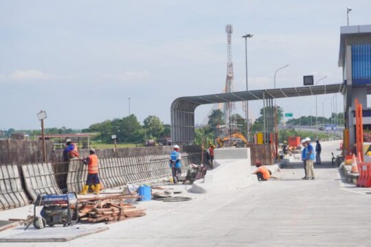 Penambahan Gardu di Gerbang Tol Ngemplak untuk Natal dan Tahun Baru
