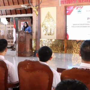 Wabup Banyumas Dorong Lulusan Latsar CPNS Tingkatkan Layanan Publik