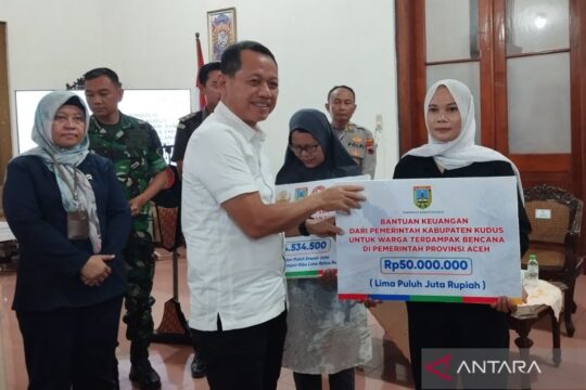 Bantuan Rp694,53 Juta dari Pemkab Kudus untuk Korban Bencana Banjir dan Longsor di Sumatera