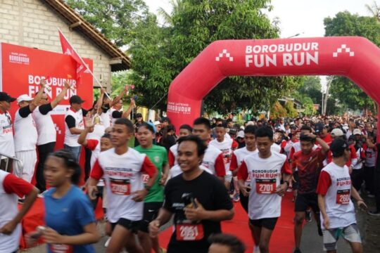Kemeriahan Bank Jateng Borobudur Marathon 2025: 2.000 Pelari Ikuti Fun Run dan Dukung UMKM
