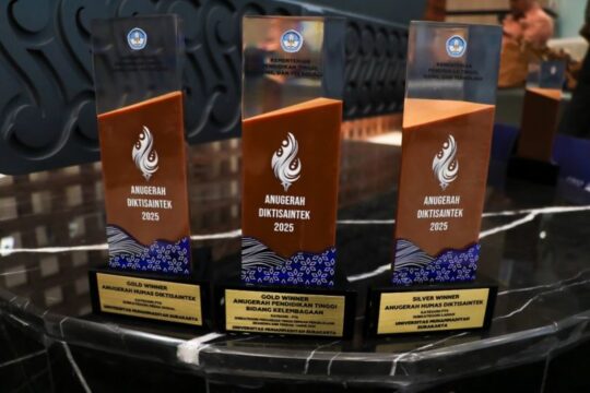 UMS Raih Empat Penghargaan di Anugerah Diktisaintek 2025