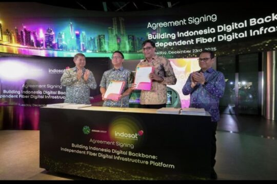 Indosat, Arsari Group, dan Northstar Group Bentuk Konsorsium FiberCo untuk Perkuat Infrastruktur Digital