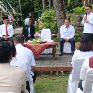 Pelantikan Pejabat Pemkot Mojokerto di Gunung Tidar: Sebuah Terobosan Inspiratif