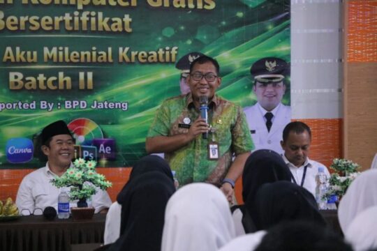 Pelajar Kabupaten Jepara Didorong untuk Cerdas Membaca Algoritma Digital Media Sosial