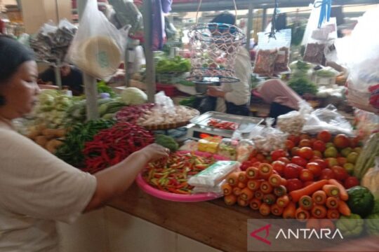 Harga Bahan Pokok di Banyumas Berangsur Turun