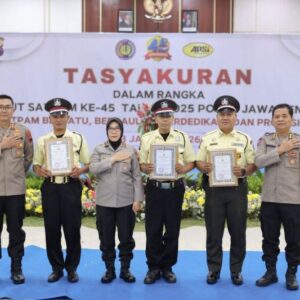 Apresiasi untuk Satpam UMS di HUT Satpam Jateng ke-45 atas Kontribusi dalam Keamanan