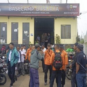 Kendala Cuaca dalam Evakuasi Korban Hilang di Gunung Slamet