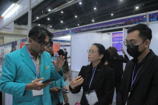 Mahasiswa UMS Raih Silver Medal di IPITEX Thailand dengan Inovasi QryptoPay