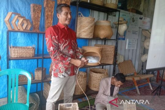 Pelepah Pisang: Solusi Kreatif untuk UMKM Dalam Menembus Pasar Ekspor