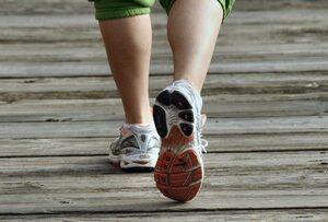 5 Manfaat Menakjubkan dari Jalan Kaki 30 Menit Setiap Hari