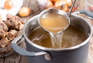 10 Makanan Terbaik untuk Kesehatan Kulit yang Harus Kamu Konsumsi