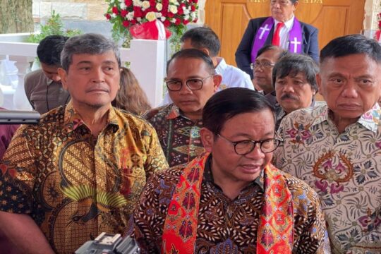 Pramono Larang Ormas Keagamaan Sweeping Warung Makan Selama Ramadan