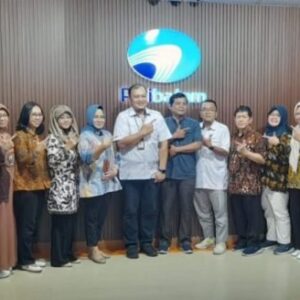 Sekolah Vokasi Undip Lakukan Benchmarking di Politeknik Negeri Batam