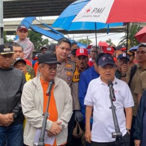 Tindak Lanjuti Arahan Prabowo, Pramono Anung Gelar Kerja Bakti Serentak