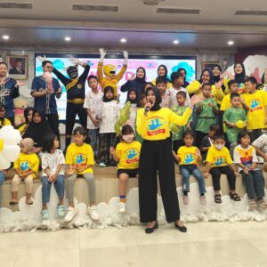 Wisuda Haru 25 Anak Pejuang Kanker di Solo