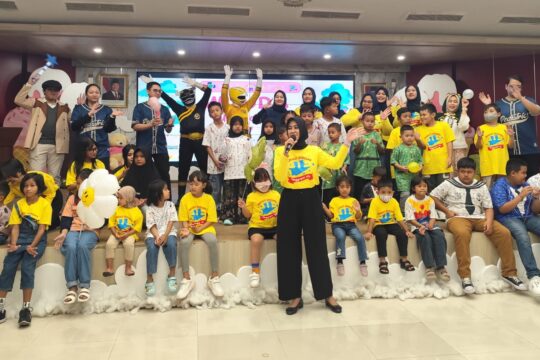 Wisuda Haru 25 Anak Pejuang Kanker di Solo